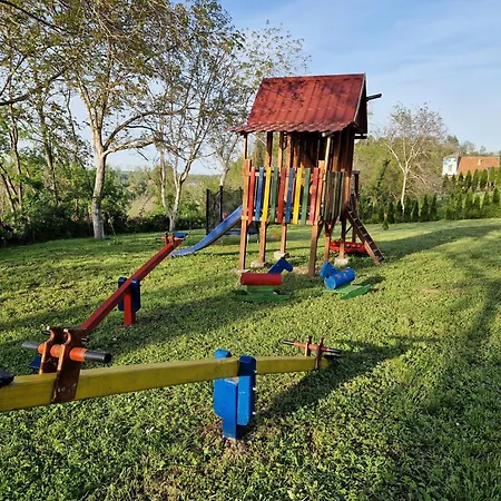 Holiday home Kuca Za Odmor Asak- *