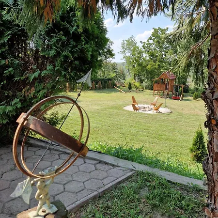 Kuca Za Odmor Asak- Holiday home Nestin
